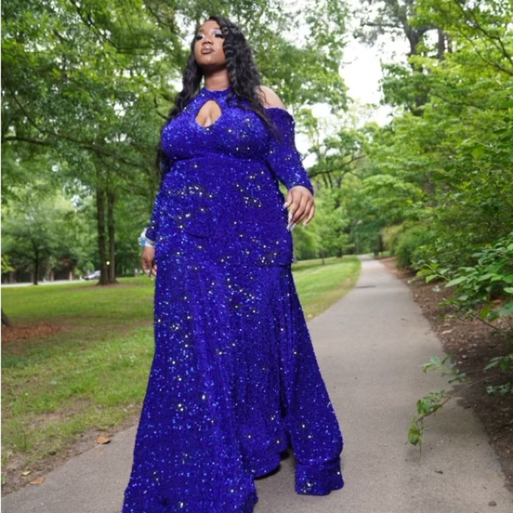 A Beautiful Royal Blue Dress!!!